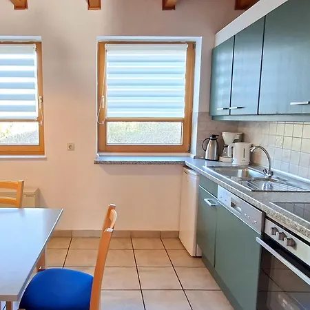 Holiday home Haus 23 - Gemuetlicher Urlaubsort Fuer Entspannte Tage Im Gruenen Und In Der Naehe Von Den Externsteinen